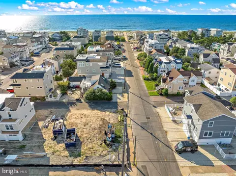 1 E 49th St, Long Beach Township, NJ 08008