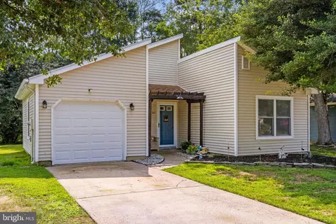 261 Yorktowne Dr, Little Egg Harbor Twp, NJ 08087