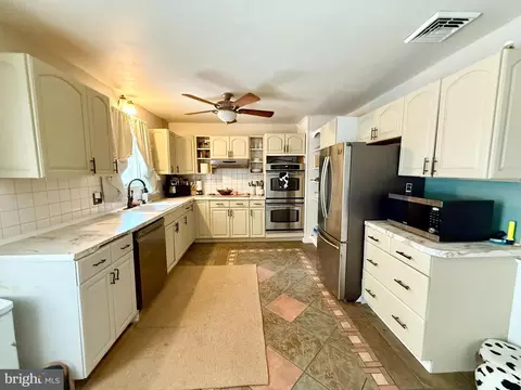 2 Gull Ct, Forked River, NJ 08731 photo 10