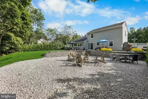 Exterior - 784 Constitution Dr, Brick, NJ 08724 photo 10 of 12