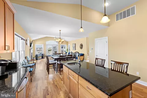 Kitchen - 104 E 18th St, Ship Bottom, NJ 08008 photo 4 of 5