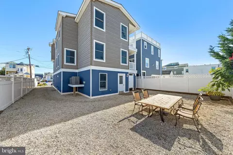 Exterior - 104 E 18th St, Ship Bottom, NJ 08008 photo 11 of 16