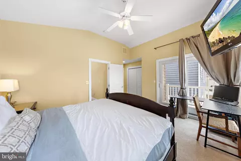 Bedroom - 104 E 18th St, Ship Bottom, NJ 08008 photo 7 of 7