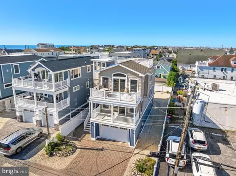 View/Area - 104 E 18th St, Ship Bottom, NJ 08008 photo 9 of 10