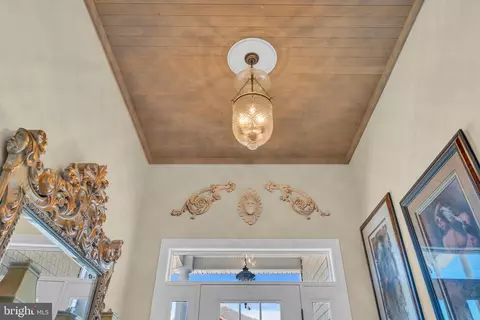 Entry Way - 12 Point Rd, Waretown, NJ 08758 photo 2 of 10