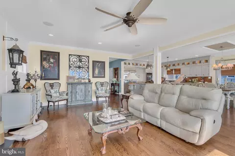 Living - 12 Point Rd, Waretown, NJ 08758 photo 1 of 4