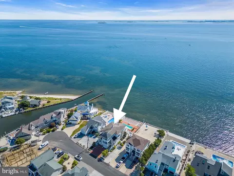 View/Area - 12 Point Rd, Waretown, NJ 08758 photo 2 of 18