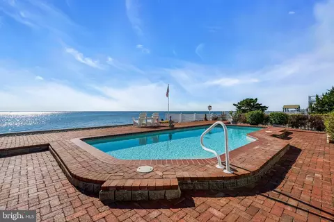 Exterior - 12 Point Rd, Waretown, NJ 08758 photo 5 of 21