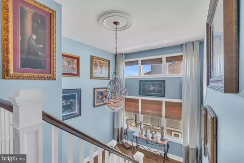 Entry Way - 12 Point Rd, Waretown, NJ 08758 photo 8 of 10