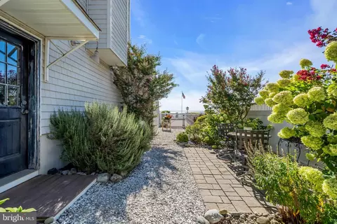 Exterior - 12 Point Rd, Waretown, NJ 08758 photo 20 of 21