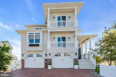Exterior - 12 Point Rd, Waretown, NJ 08758 photo 1 of 21