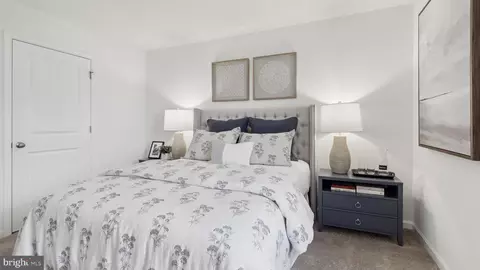 Bedroom - 512 Alpine St, Forked River, NJ 08731 photo 3 of 6