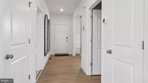Entry Way - 512 Alpine St, Forked River, NJ 08731 photo 2 of 23