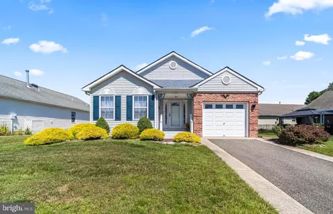 154 Prince Charles Dr, Toms River, NJ 08757