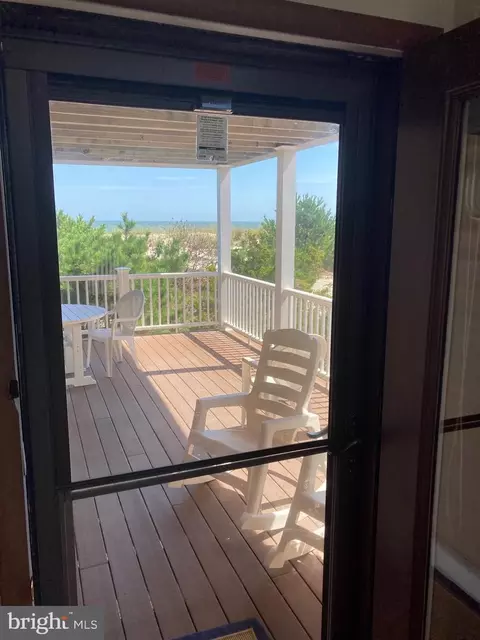 Exterior - 9 E 80th St, Harvey Cedars, NJ 08008 photo 11 of 13