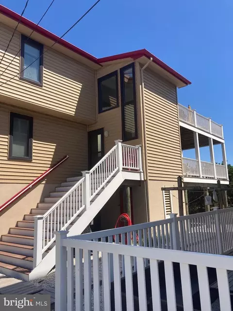 Exterior - 9 E 80th St, Harvey Cedars, NJ 08008 photo 4 of 13