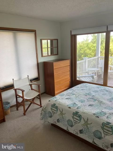 Bedroom - 9 E 80th St, Harvey Cedars, NJ 08008 photo 8 of 10