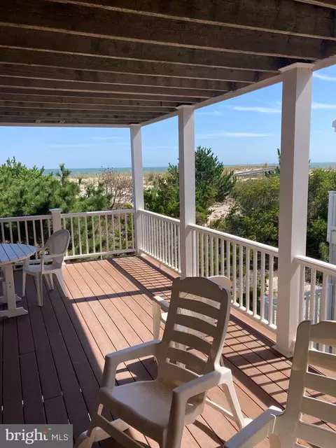 Exterior - 9 E 80th St, Harvey Cedars, NJ 08008 photo 12 of 13
