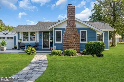 87 Bonita Rd, Waretown, NJ 08758