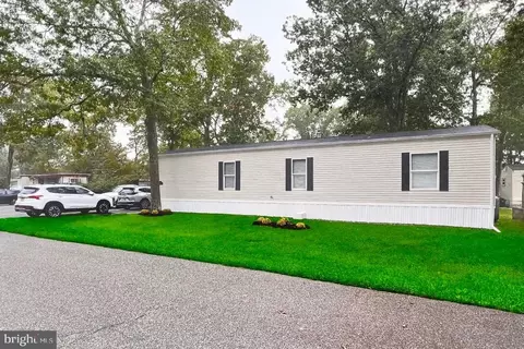 115 Cedar Ln, Barnegat, NJ 08005