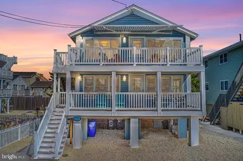 229 Merivale Ave UNIT B - 2ND, Beach Haven, NJ 08008