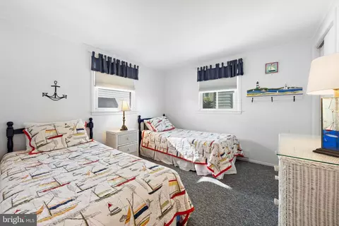 Bedroom - 123 Herbert Ave, Long Beach Township, NJ 08008 photo 6 of 7