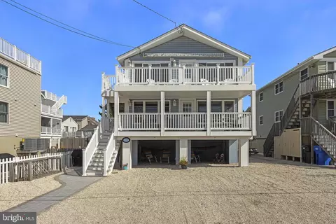 229 Merivale Ave #A 1ST, Beach Haven, NJ 08008