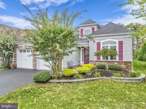 16 Gladstone St, Forked River, NJ 08731 photo 2
