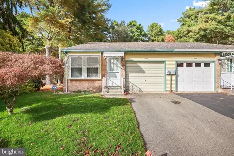 153 Sunset Rd, Whiting, NJ 08759