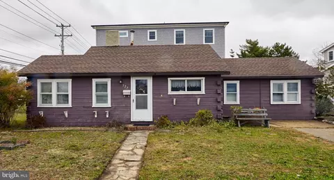 127 N 14th St, Surf City, NJ 08008