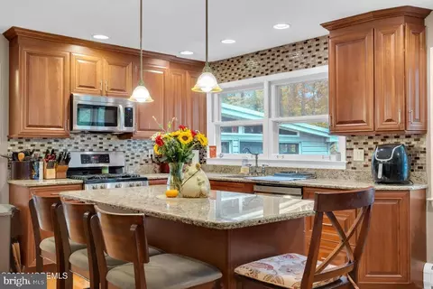 Kitchen - 459 Steuben Ave, Forked River, NJ 08731 photo 2 of 6