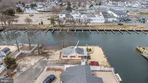 1003 Kohala Dr, Forked River, NJ 08731