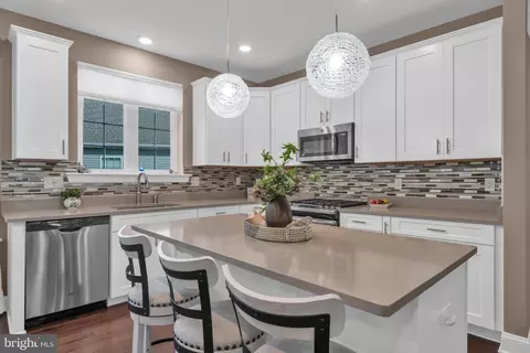 66 Butler Dr, Barnegat, NJ 08005
