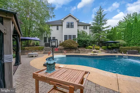 Exterior - 23 Amethyst Way, Jackson, NJ 08527 photo 11 of 19