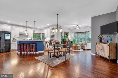 Entry Way - 23 Amethyst Way, Jackson, NJ 08527 photo 5 of 10