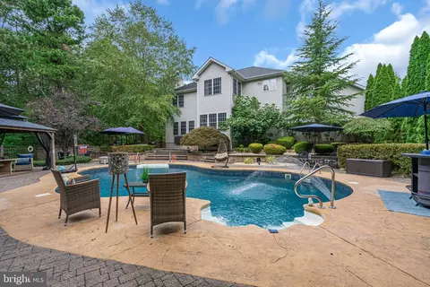 Exterior - 23 Amethyst Way, Jackson, NJ 08527 photo 12 of 19