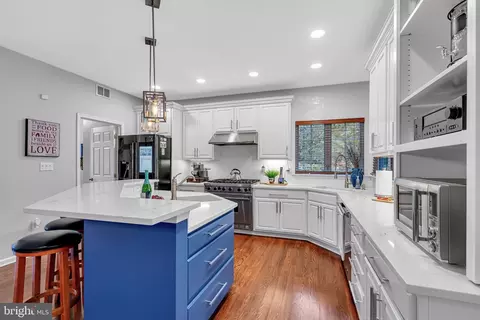 Kitchen - 23 Amethyst Way, Jackson, NJ 08527 photo 3 of 4