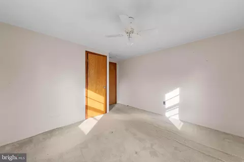 Bedroom - 54 Atlantic Ave, Waretown, NJ 08758 photo 5 of 6