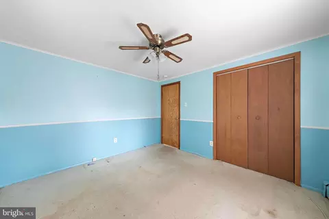 Bedroom - 54 Atlantic Ave, Waretown, NJ 08758 photo 2 of 6