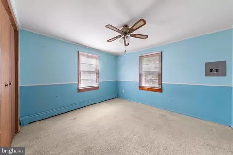Bedroom - 54 Atlantic Ave, Waretown, NJ 08758 photo 3 of 6