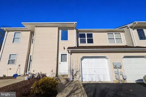 58 Vincent Ct, Tuckerton, NJ 08087