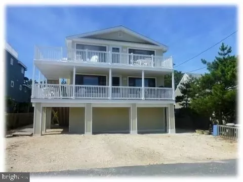 12 E 78th St #1, Harvey Cedars, NJ 08008