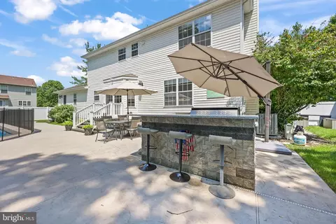 Exterior - 304 Mackenzie Dr, Jackson, NJ 08527 photo 7 of 8