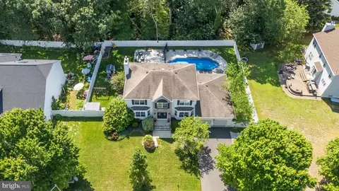 View/Area - 304 Mackenzie Dr, Jackson, NJ 08527 photo 2 of 6