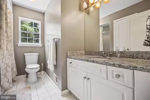 Bath - 304 Mackenzie Dr, Jackson, NJ 08527 photo 4 of 5