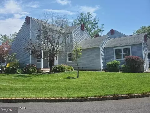 57 Turnberry Cir, Toms River, NJ 08753