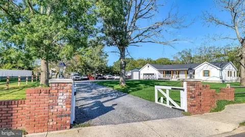 130 Stage Rd, Tuckerton, NJ 08087