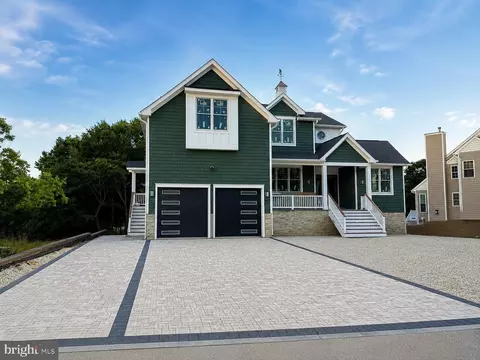 208 Country Club Blvd, Tuckerton, NJ 08087