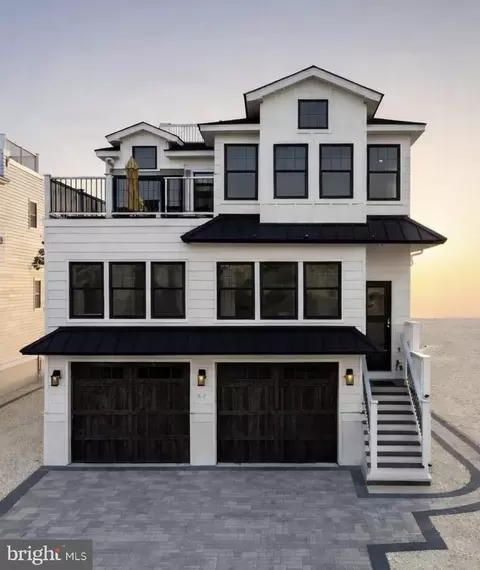 36 N 20th St, Surf City, NJ 08008