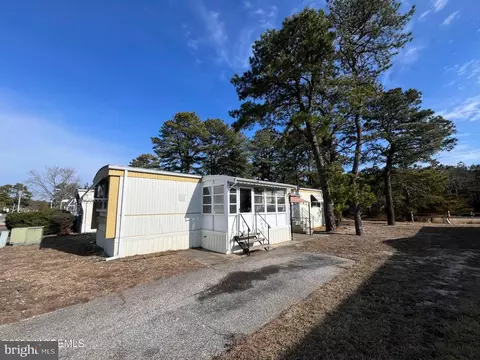 177 Mockingbird Way, Whiting, NJ 08759